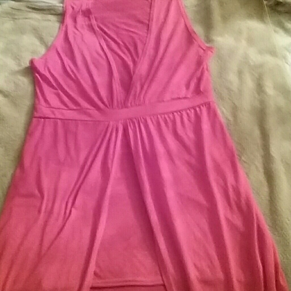 A sexy red dress it stretches